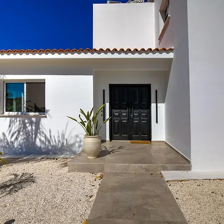 Villa Neda Peyia